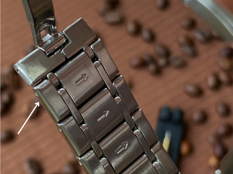 Como ajustar pulseira de aço do relógio: guia completo e detalhado passo a passo Image